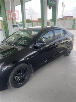 هیوندای ئەلەنترا